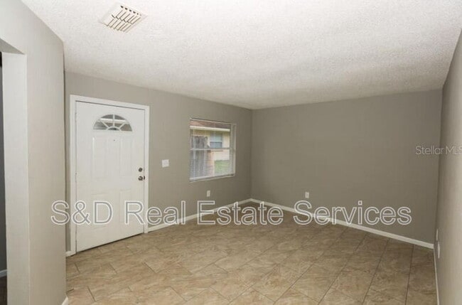 Photo - 3836 Deeson Rd