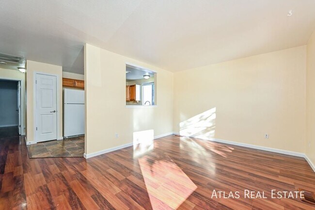 Photo - 1483 S Cathay Way
