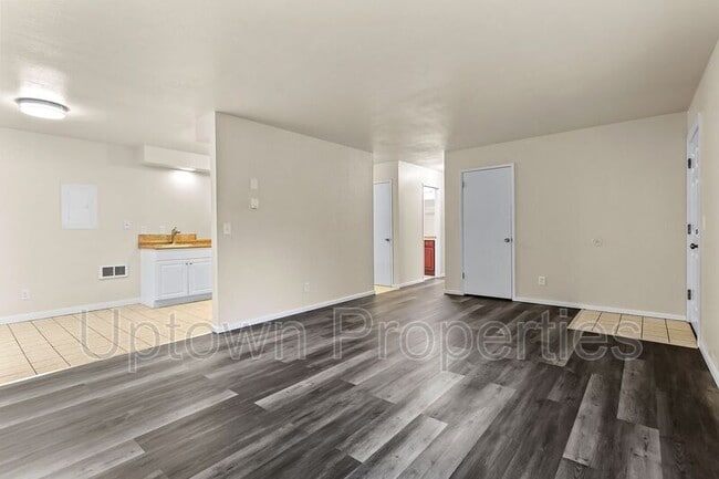 Photo - 17358 SW Merlo Rd