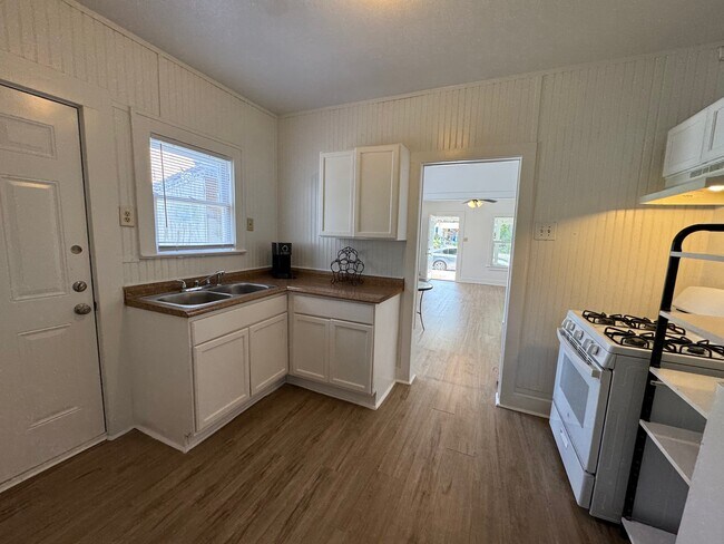 Photo - 840 Steves Ave Unidad 840