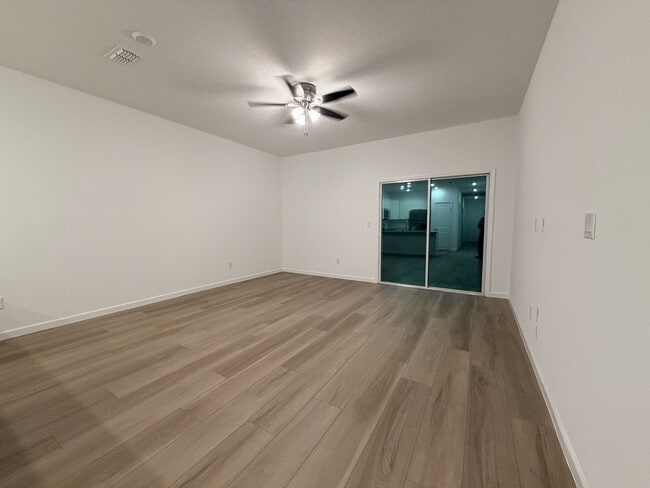 Photo - 543 Holly Lks Dr