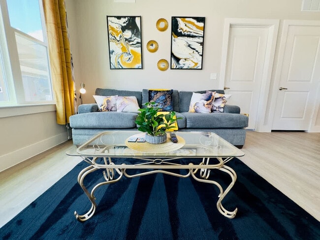 Photo - 12208 Tech Ridge Blvd Unidad SI FL1-ID1490132P