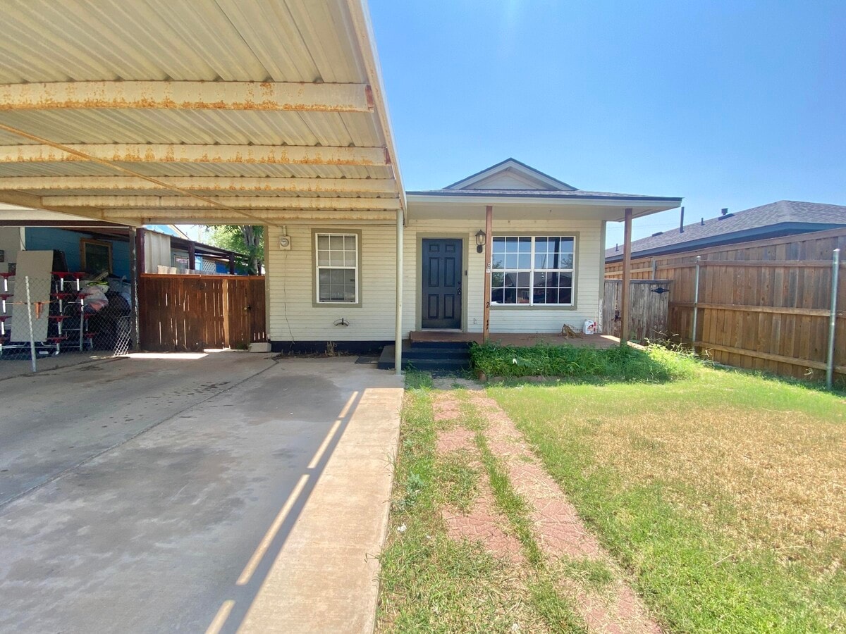 Photo - 2611 Colgate St House