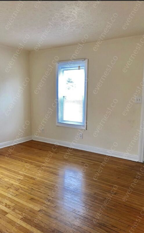 Photo - 2919 Creighton Rd