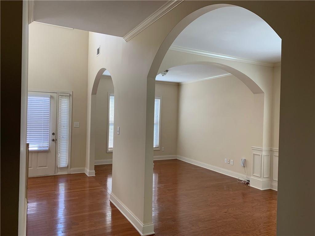 Photo - 4200 Suwanee Oaks Ct