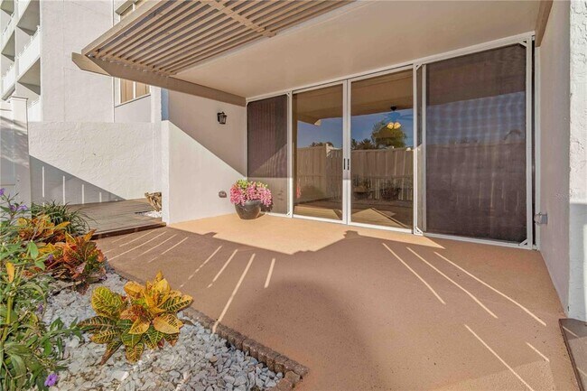 Photo - 500 Treasure Island Causeway Unit 101