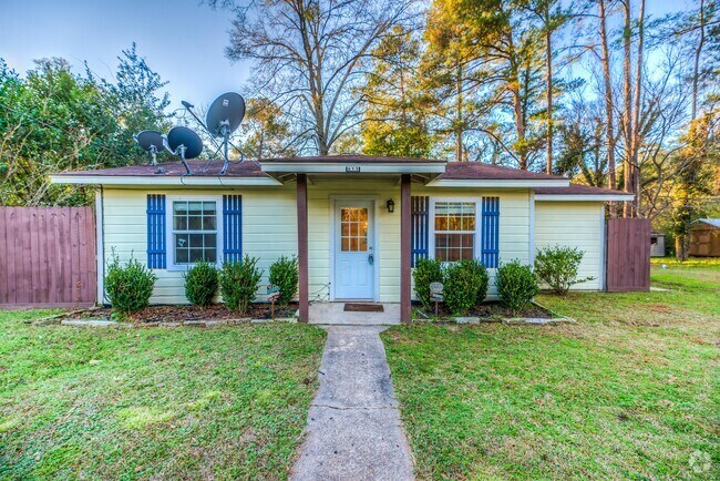 Building Photo - 613 Kelley Blvd Rental