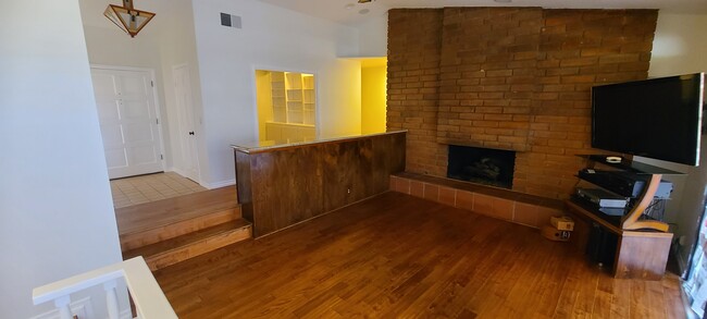 Photo - 861 Via Alameda