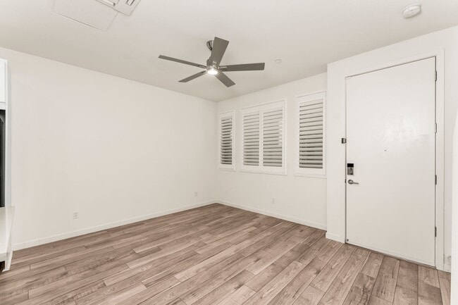 Photo - 195 Log Pond Ln