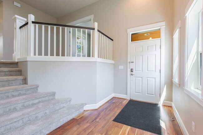 Photo - 11015 NE 194th Dr