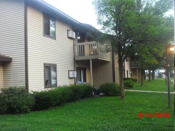 Photo - Westbury Apartments