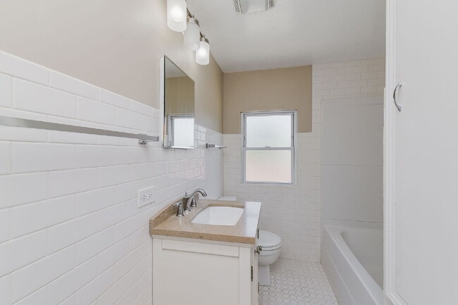 Photo - Charming 3-Bedroom with 2 Full Baths in the Heart of Lemont Unit 2