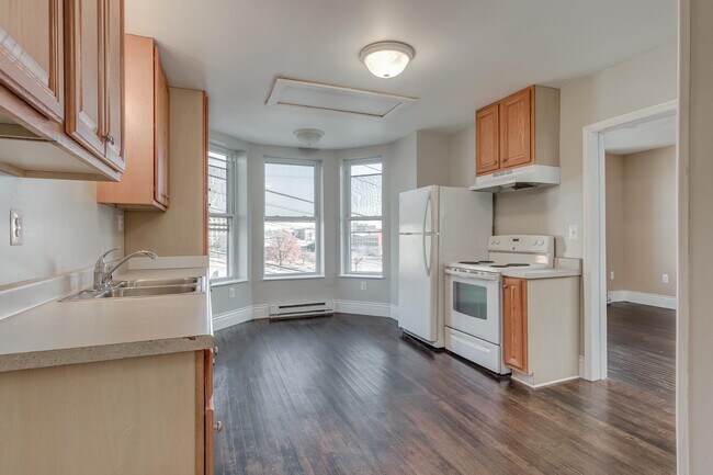 202 Summit Ave Unit 1