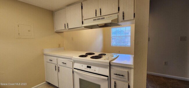 Photo - 234 Bristol Ct Unit 234