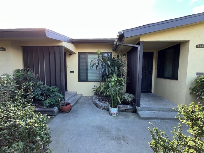 Photo - 7972 Farm St