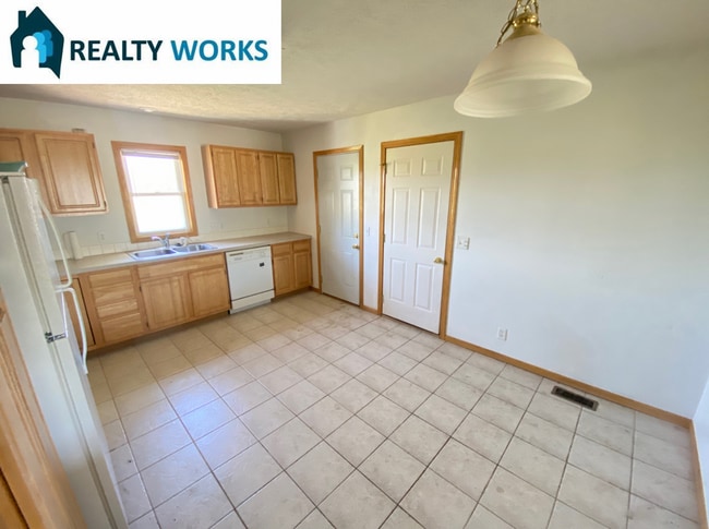 Photo - Stunning 4 bedroom Home!