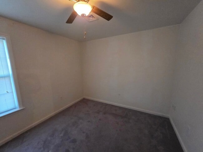 Photo - 2828 Buxton Ct