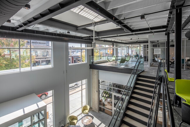 Photo - Theory Syracuse