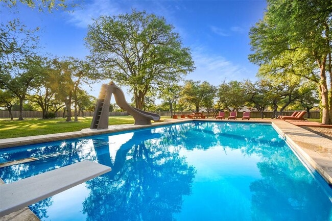 Photo - 294 Logan Ranch Rd