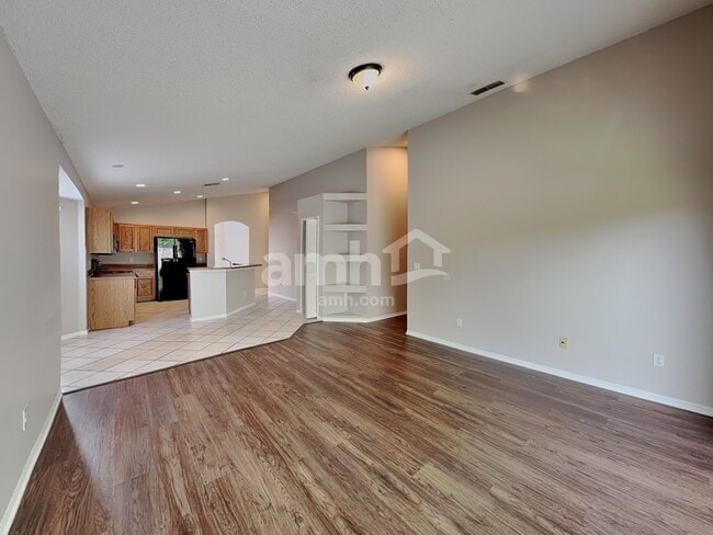 Photo - 503 Tree Shore Dr