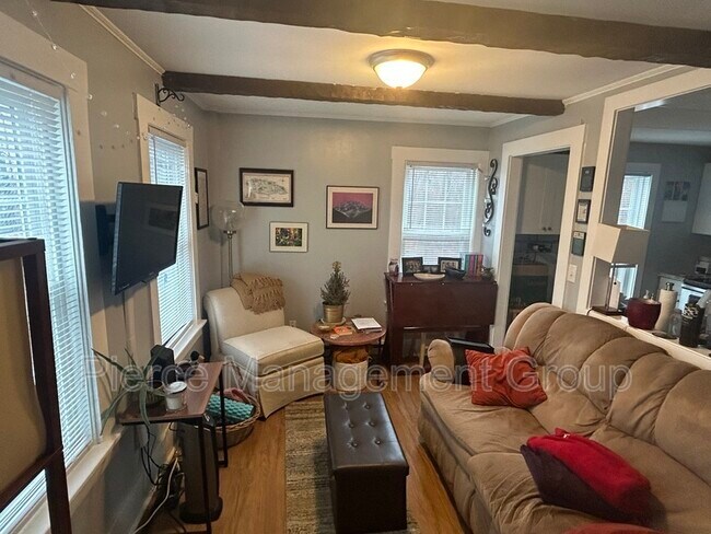 Photo - 6 Old Chester Rd Unit 1