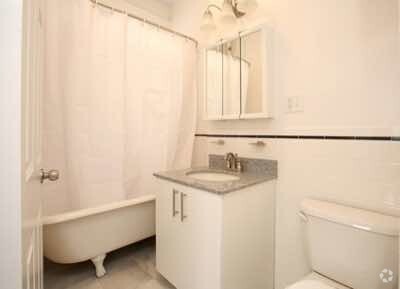 Building Photo - 105 Queensberry St Unit 16 Rental