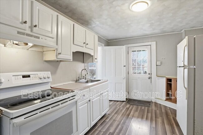 Photo - 834 W Washington St Unit #2