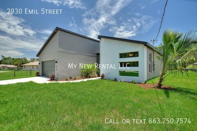 Photo - 2930 Emil St