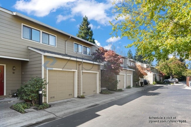 Photo - 700 Chiquita Ave Townhome