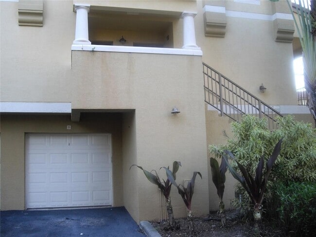 Photo - 751 N Pine Island Rd Unit 201