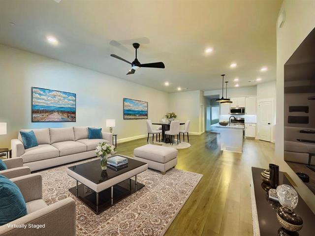 Photo - 615 Cloverleaf Dr Townhome
