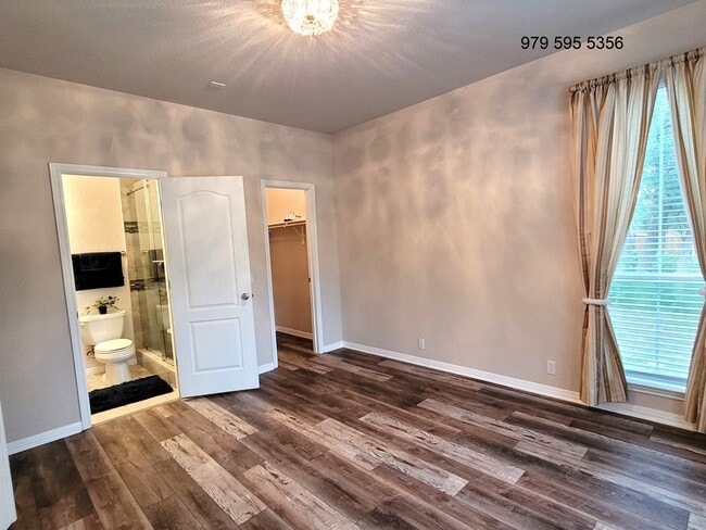 Photo - 8504 Young Ln