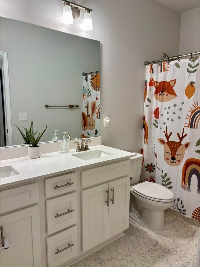 Photo - Waverly Place