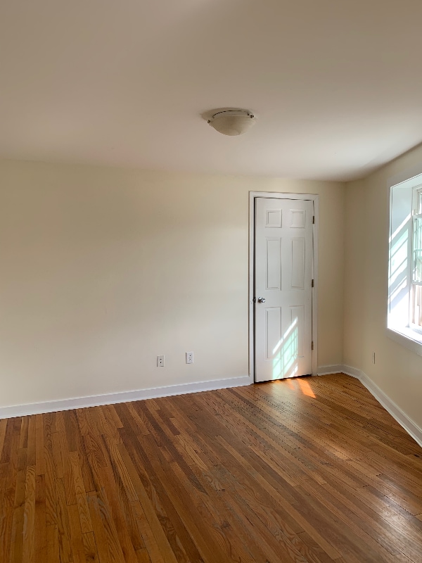 Photo - 1002 Main St Unit 2