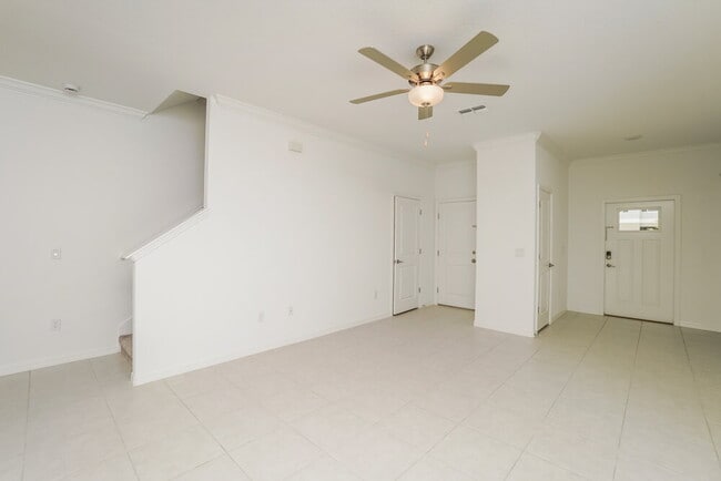 2183 Great Sapphire Ln