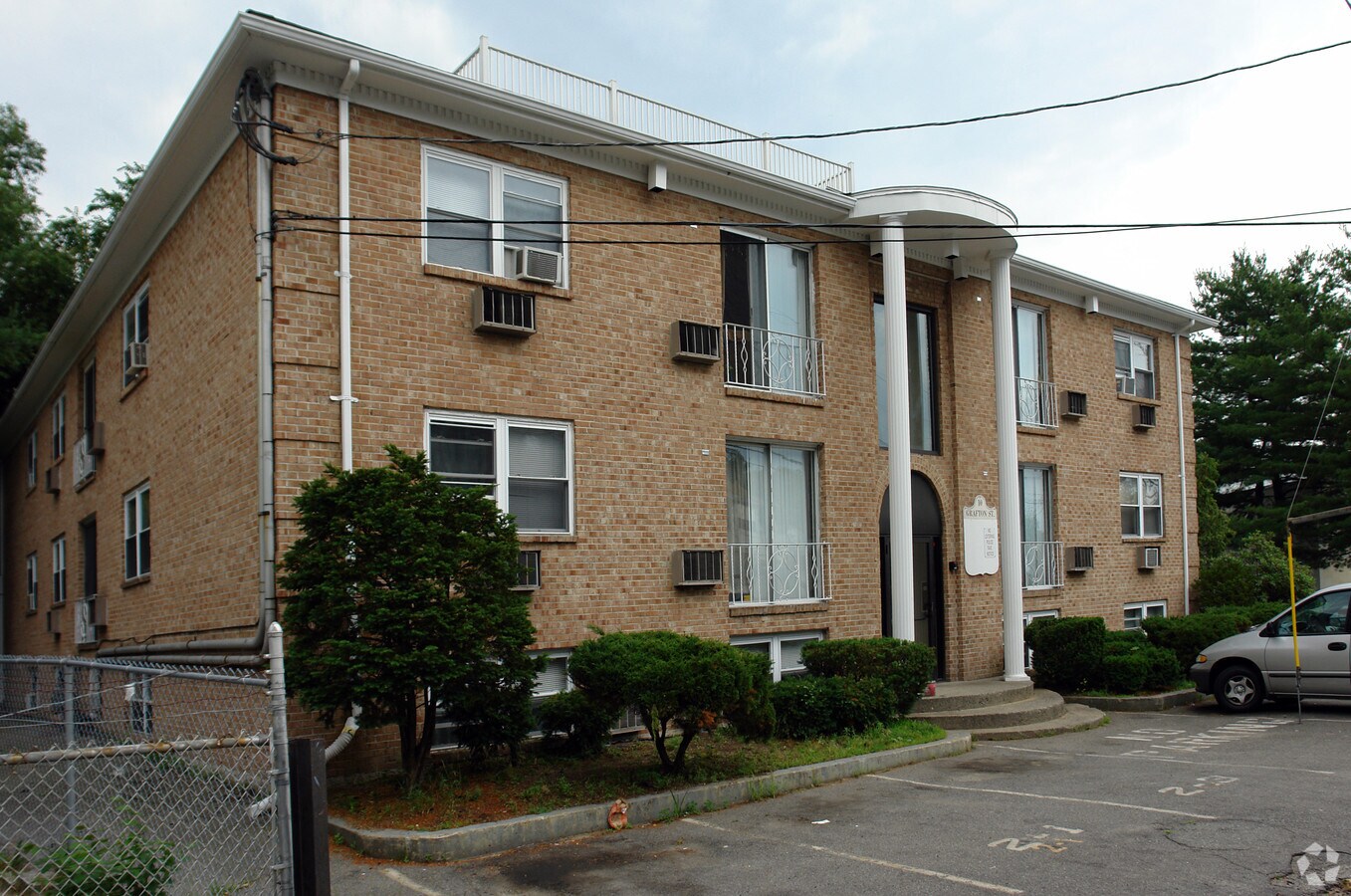 Photo - 10 Grafton St Apartments