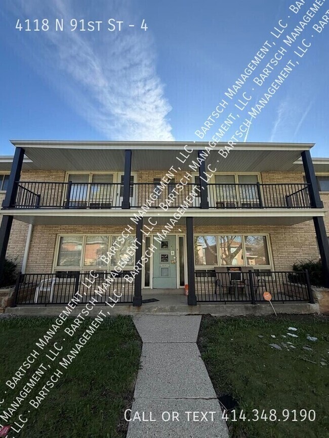 Building Photo - 4118 N 91st St Unit 4