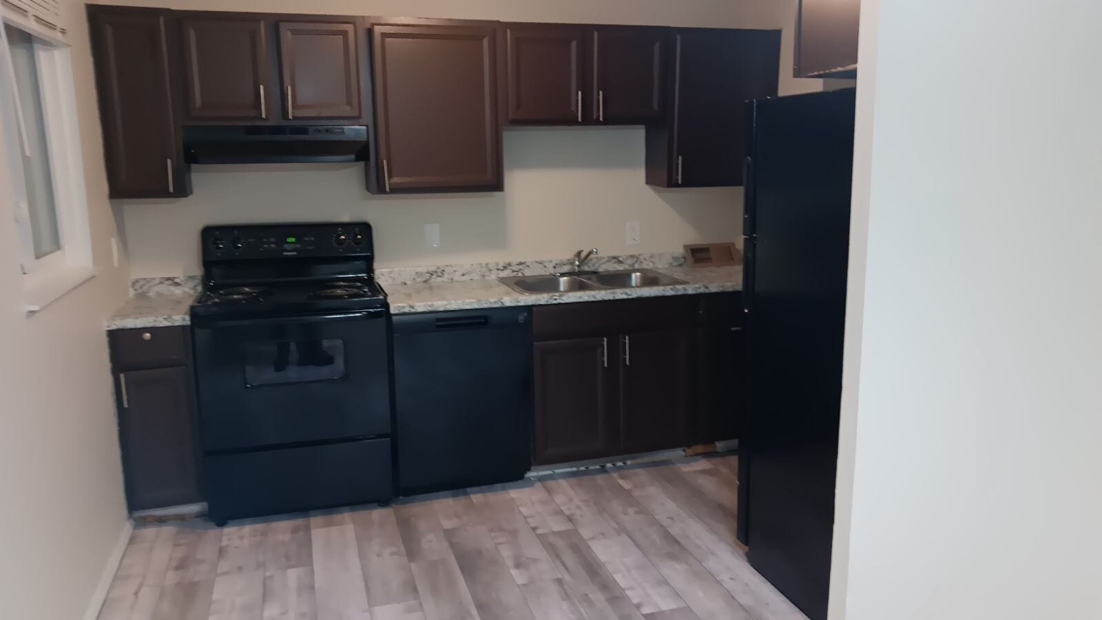 Photo - 248 Lloydwood Dr