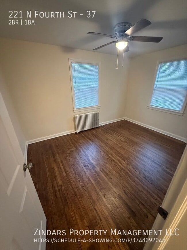 Building Photo - 221 N Fourth St-37 Unit 37