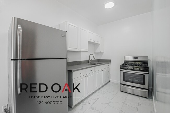 Photo - 854 S Oxford Ave Unit 212
