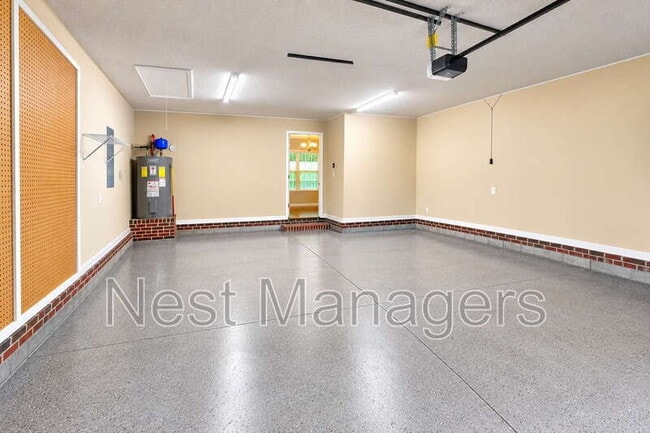 Photo - 2225 Stornoway Ct