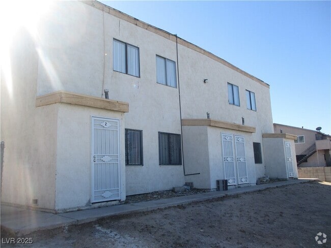 Building Photo - 2377 Exeter Dr Rental