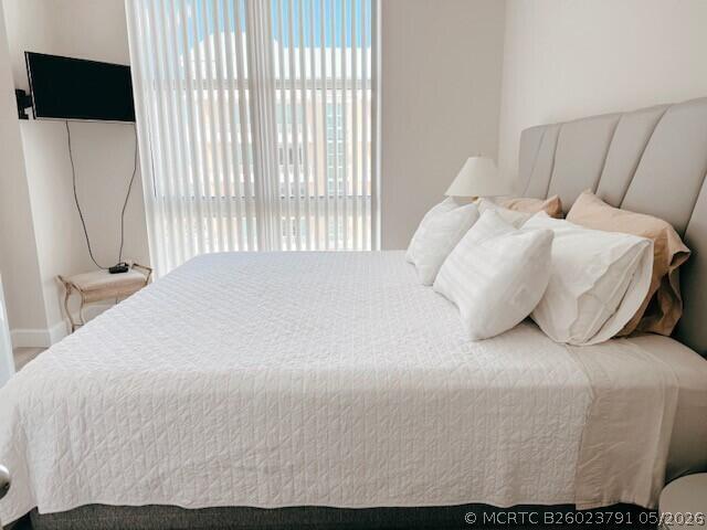 625 Casa Loma Blvd Unit Lower Penthouse 9  Unit 1
