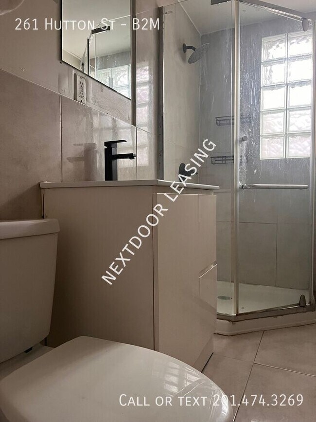 Photo - 261 Hutton St Unidad B2M