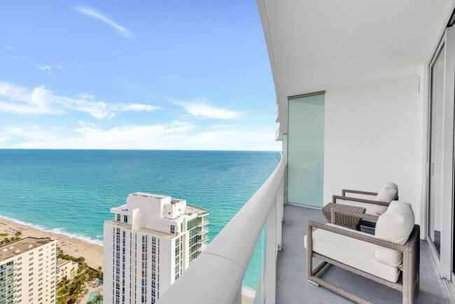 Photo - 4011 S Ocean Dr Unit FL30-ID1049805P