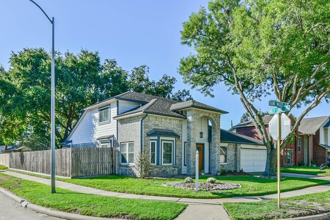 Photo - 22630 Round Valley Dr