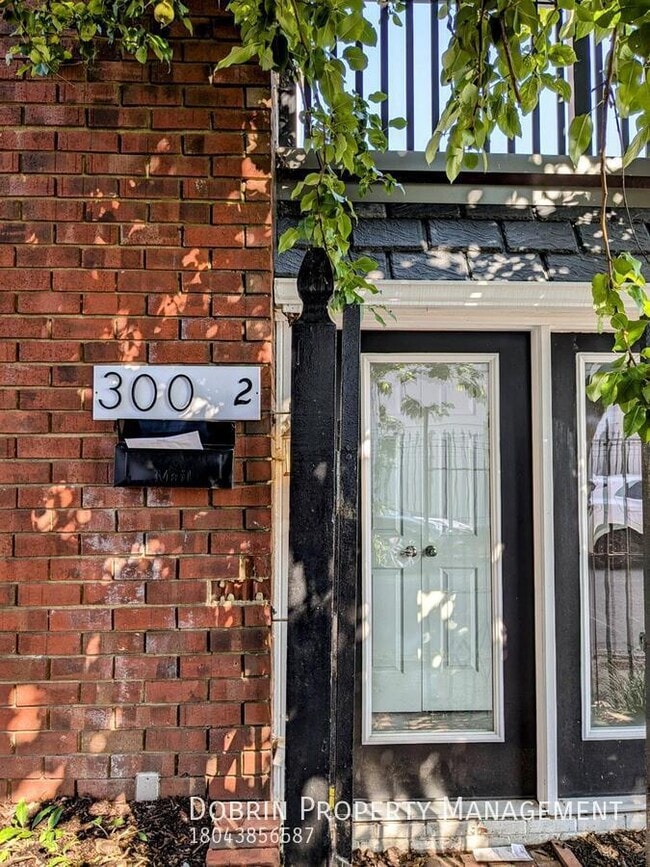 Photo - 300 W Leigh St Unit 2