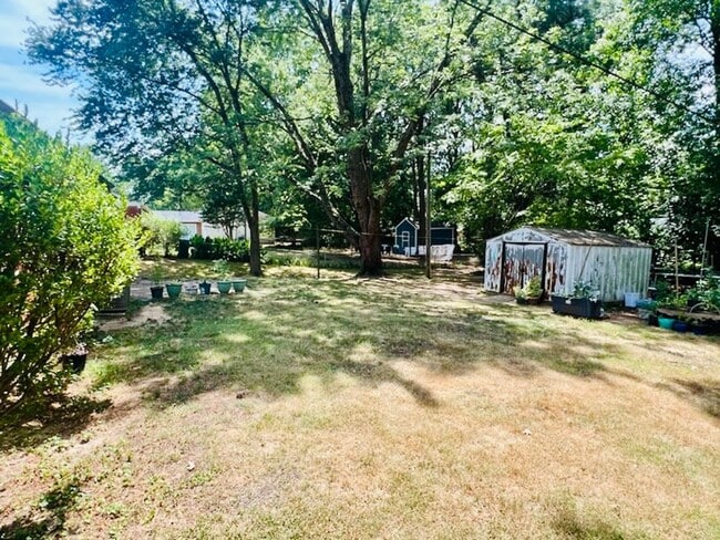 4008 Wilmont Dr