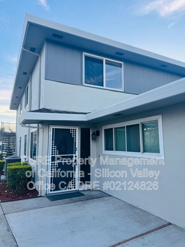 Photo - 264 Tradewinds Ct Unit 2