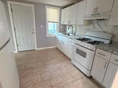 Photo - 29 Laurel Ct Unit #2L
